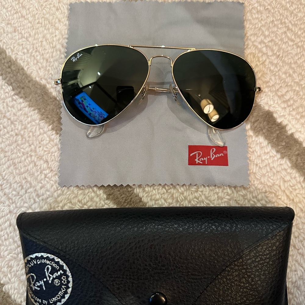 Ray-Ban Aviator Sunglasses
